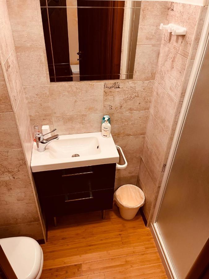 Casa Friends Lingotto Ospedali Metro Spezia Hotell Turin Exteriör bild